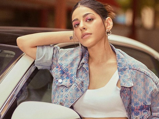 Alluring Poses Of Alaya F